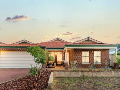 53 Macnaughton Crescent, Kinross WA 6028