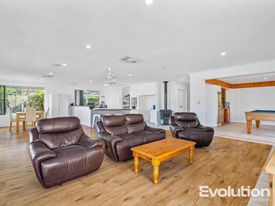 73 Allambi Way, South Yunderup WA 6208
