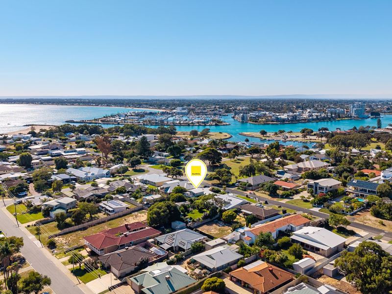 36 Peter Street, Halls Head WA 6210