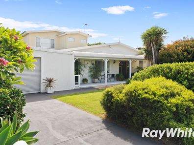 36 Peter Street, Halls Head WA 6210
