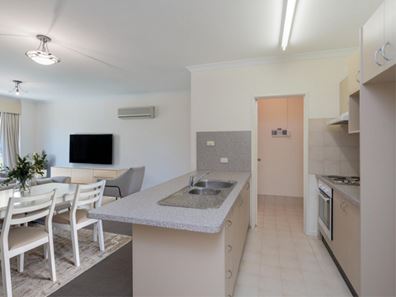 8/11 Regal Place, East Perth WA 6004