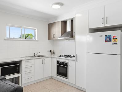 9/23 Escot Road, Innaloo WA 6018