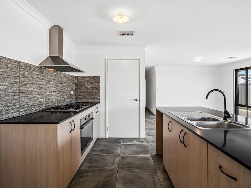 1 Bylong Street, Wellard WA 6170