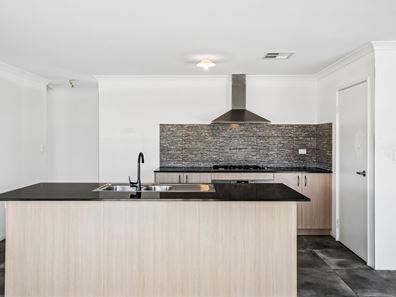 1 Bylong Street, Wellard WA 6170