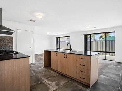 1 Bylong Street, Wellard WA 6170