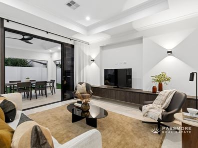 8B Williams Road, Dianella WA 6059