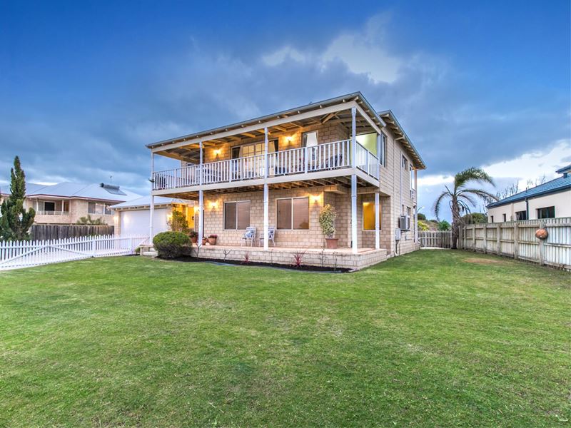 17 Villefranche Rise, Port Kennedy