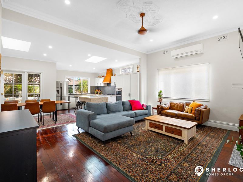 8 Temple Street, Victoria Park WA 6100