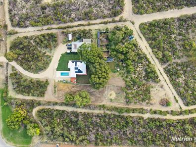 8 King Drive, Woodridge WA 6041