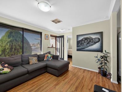 24 Mary Blair Way, Warnbro WA 6169