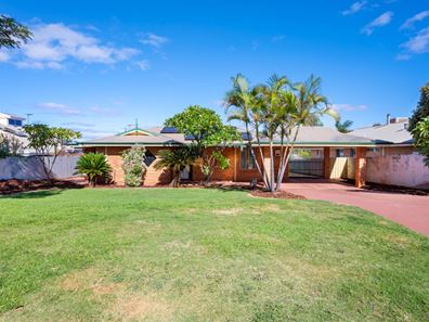 14 Paddington Drive, Hannans WA 6430