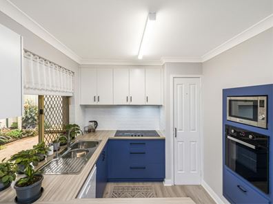 12/18 Lathwell Street, Armadale WA 6112
