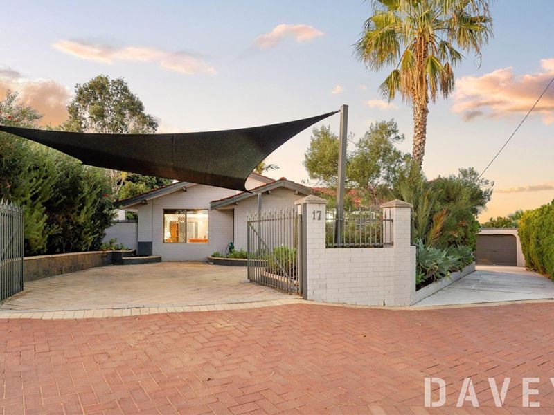 17 Suiza Place, Carine WA 6020