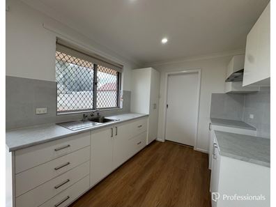 14 Starlight Place, South Kalgoorlie WA 6430