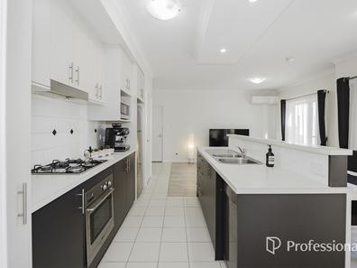 10/4 Delhi Street, West Perth WA 6005
