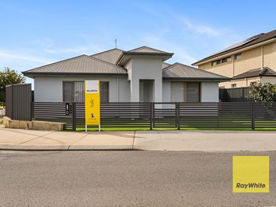 10 Bradley Street, Southern River WA 6110