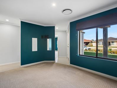 6 Trayner Close, Gosnells WA 6110
