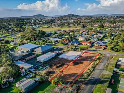 16 Alfred Street, Mckail WA 6330