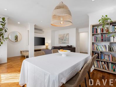 1/63 Langley Crescent, Innaloo WA 6018