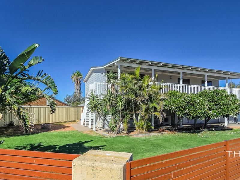 14 Batavia Circle, Kalbarri WA 6536