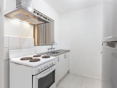 3/76 king george, Victoria Park WA 6100