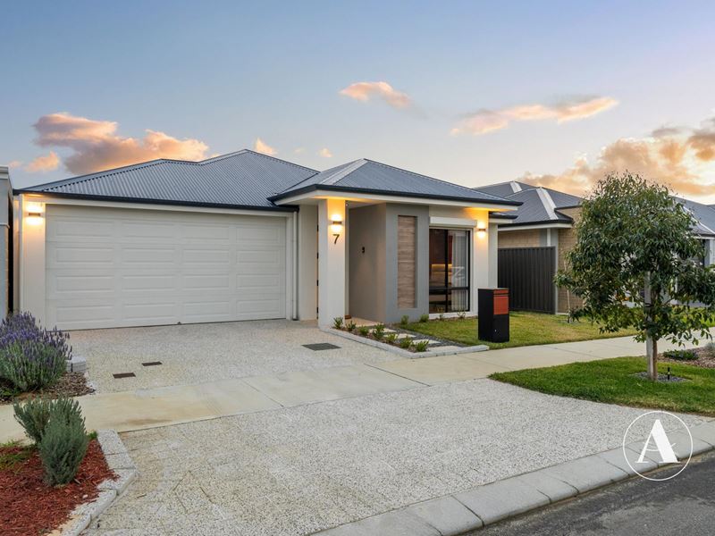 7 Suffolk  Way, Haynes WA 6112