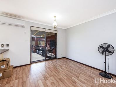 3/11 Brooks Avenue, Waroona WA 6215