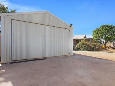 3 Clarke Place, Onslow WA 6710