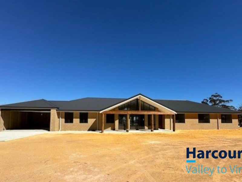 96 Willaring Way, Chittering