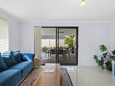 38 Cawana Parkway, Lakelands WA 6180