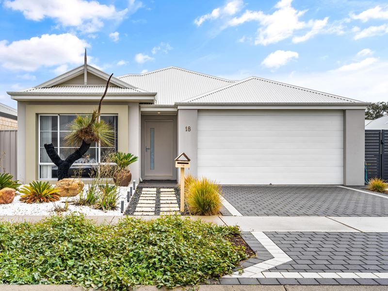 18 Pavilion Crescent, Geographe