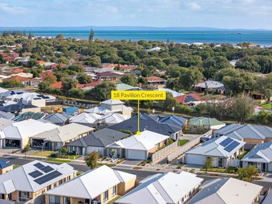 18 Pavilion Crescent, Geographe WA 6280