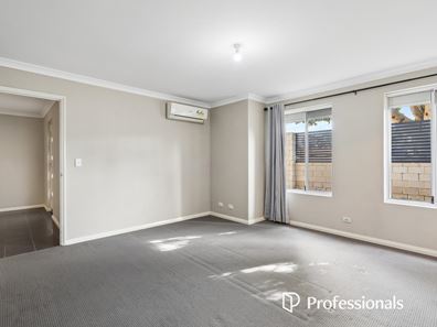 137A Hale Road, Forrestfield WA 6058