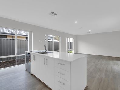 10 Ozone Road, Baldivis WA 6171