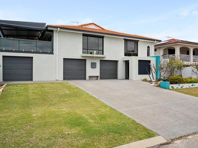13 Driftwood Road, Silver Sands WA 6210