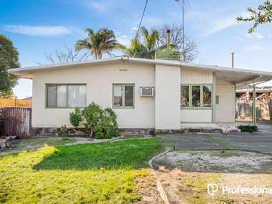 21 Ilumba Road, Nollamara WA 6061