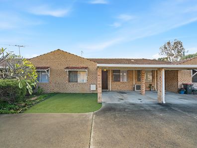 2/105 Simpson Avenue, Rockingham WA 6168