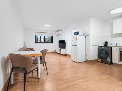 54 Fitzgerald  Street, Geraldton WA 6530