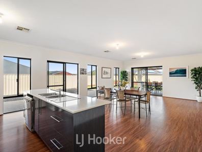 13 Werloo Approach, Capel WA 6271