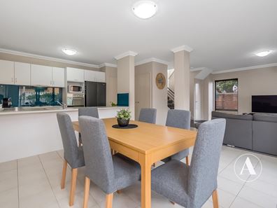 1/19 Alexander Road, Rivervale WA 6103