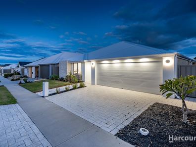 17 Carmine Street, Eglinton WA 6034