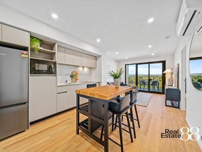 818/239 Great Eastern Highway, Belmont WA 6104