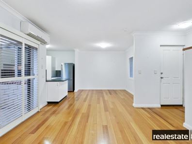 4/23 Flynn Street, Churchlands WA 6018