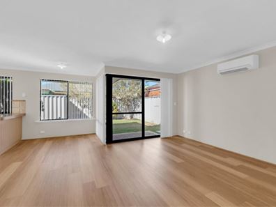 7/48 Gnangara Drive, Waikiki WA 6169