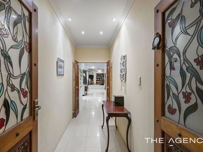 49 Challenger Avenue, Manning WA 6152