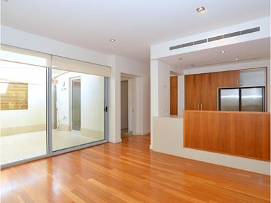 5 Gadsdon Street, Cottesloe WA 6011
