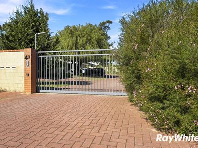 6/43 Golders Way, Girrawheen WA 6064