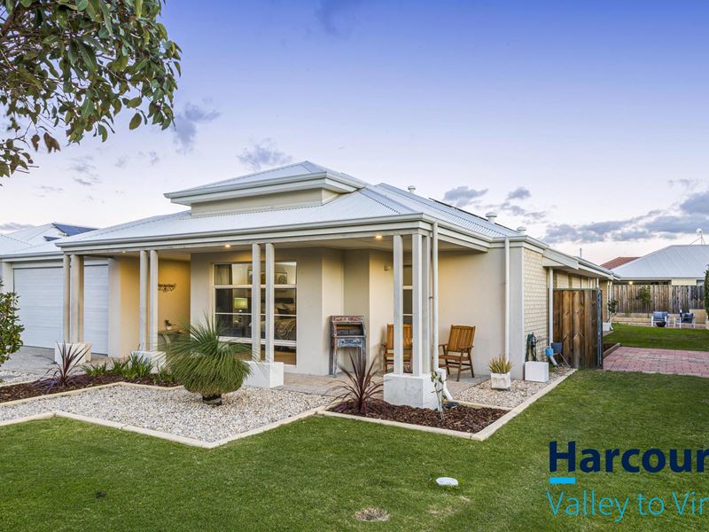 30 Helms Loop, Ellenbrook WA 6069