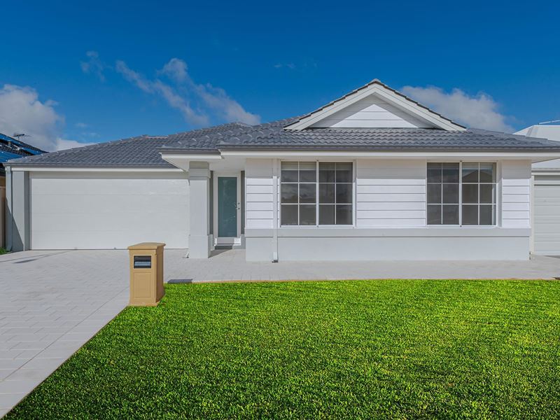 45 Crimson Boulevard, Forrestfield WA 6058