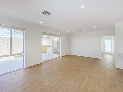 45 Crimson Boulevard, Forrestfield WA 6058